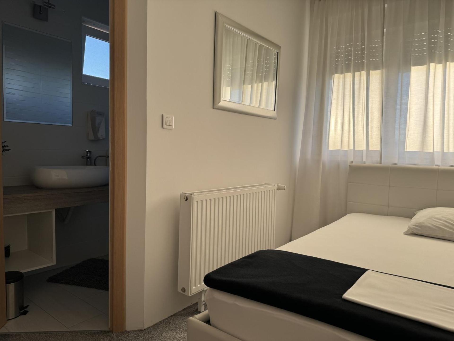 Pansion Komfor Fitea Osijek Room photo
